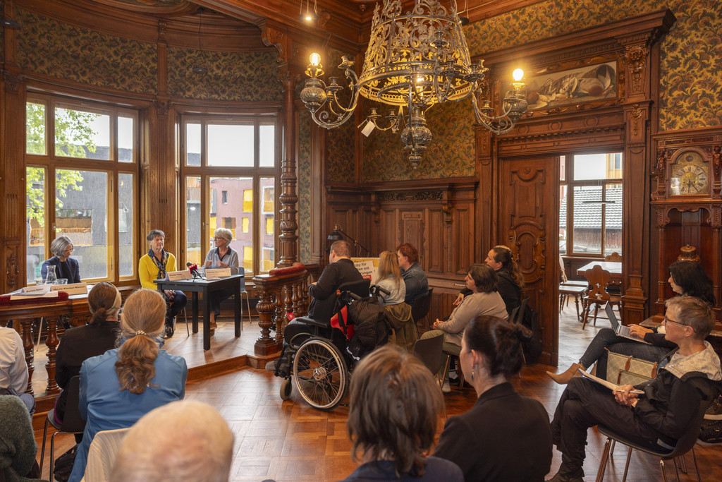 Lobby-fuer-Familien-mit-Behinderungen_Pressegespraech-077.jpg