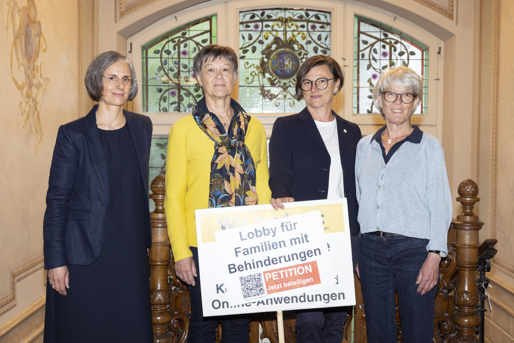 Lobby-fuer-Familien-mit-Behinderungen_Proponentinnen-005.jpg