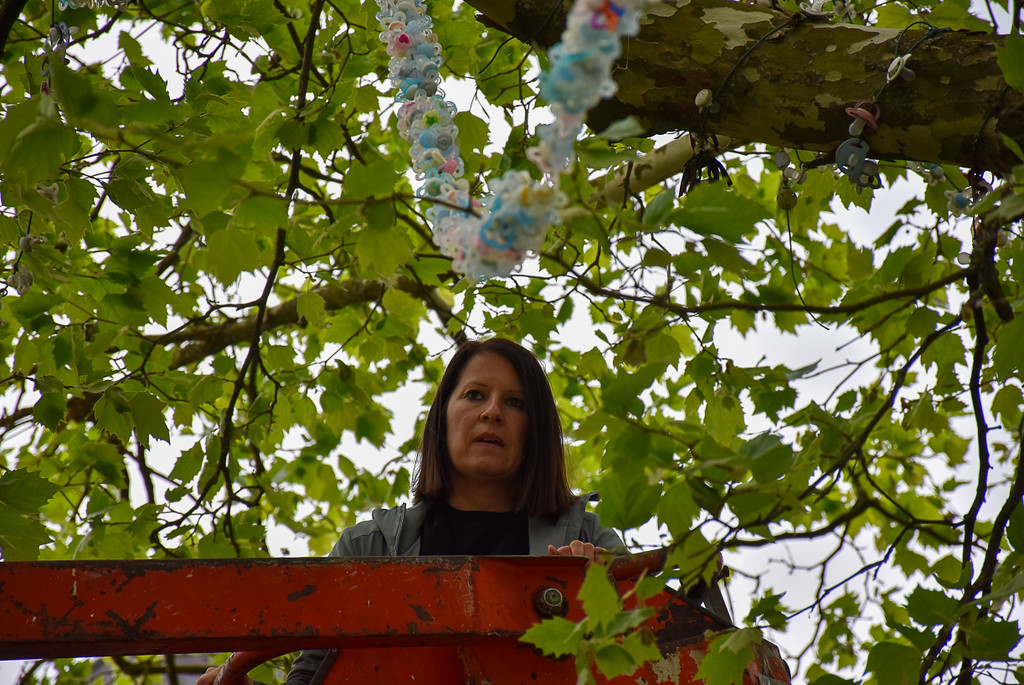 20250528_Schnullerbaum_Anbringung-36.jpg