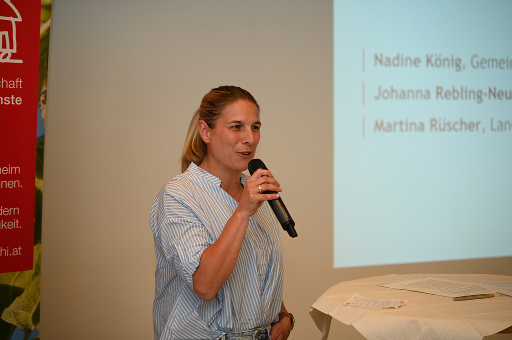 NadineKoenig.JPG