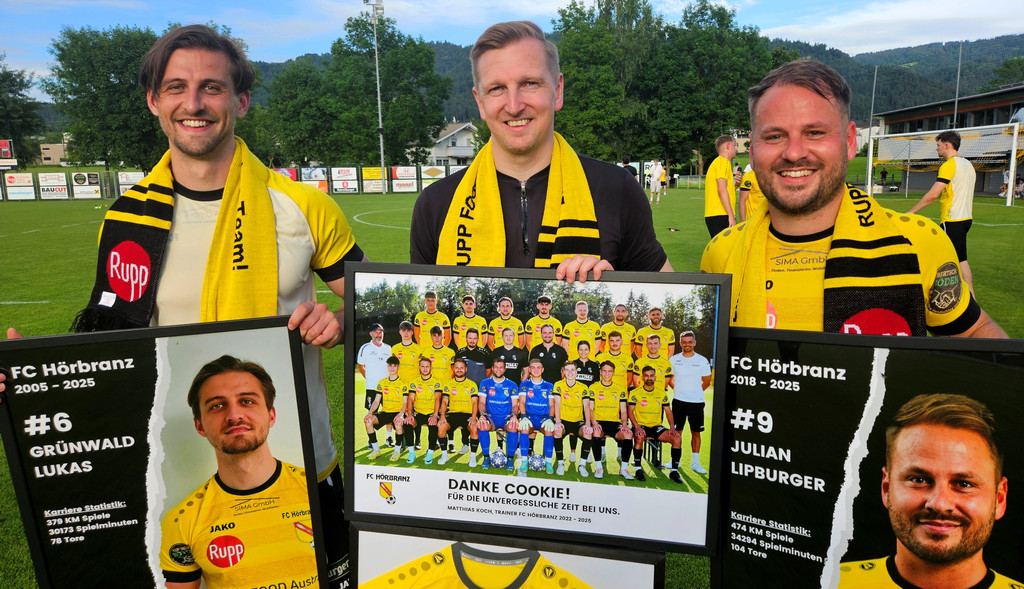 H__rbranz FUSSBALL Kampfmannschaft A ABSCHIED Trainer und Spieler 31-05-2025 _3_.jpg