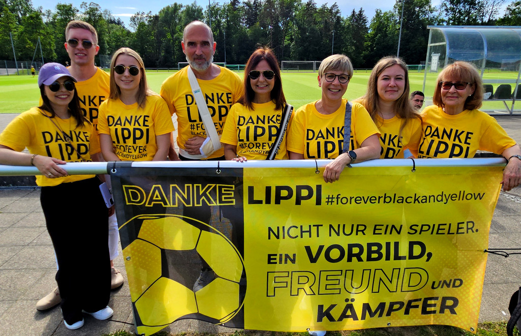 H__rbranz FUSSBALL Kampfmannschaft A ABSCHIED Trainer und Spieler 31-05-2025 _25_.jpg