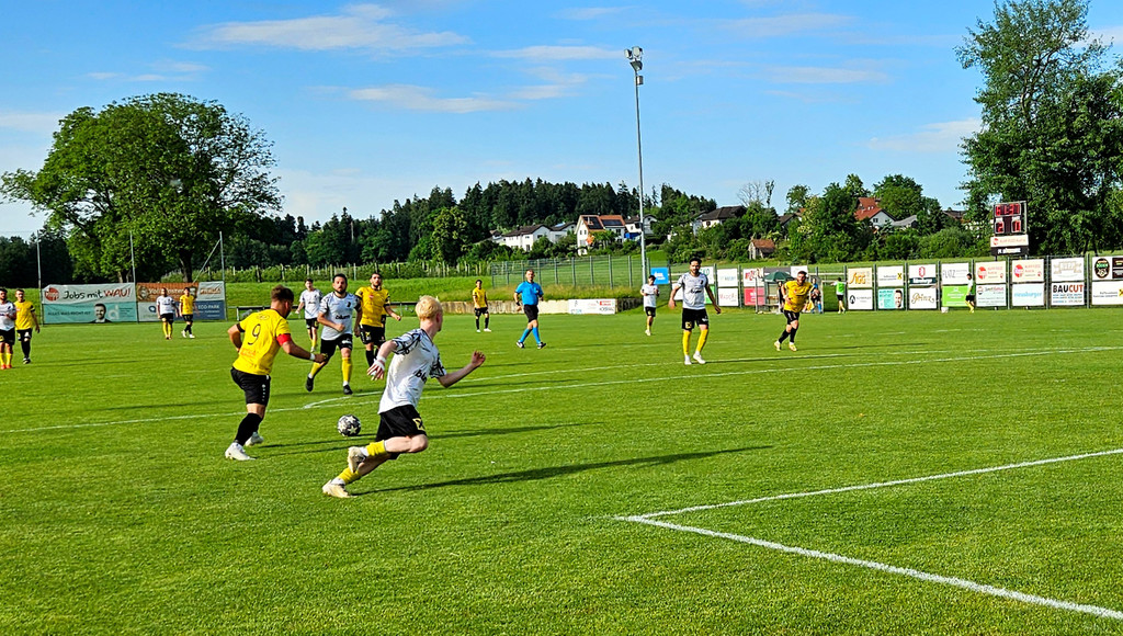 H__rbranz FUSSBALL Kampfmannschaft B Spiel gegen H__chst 31-05-2025 _7_.jpg