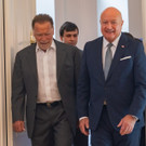 02062025 Bundeskanzler Stocker empfängt Arnold Schwarzenegger