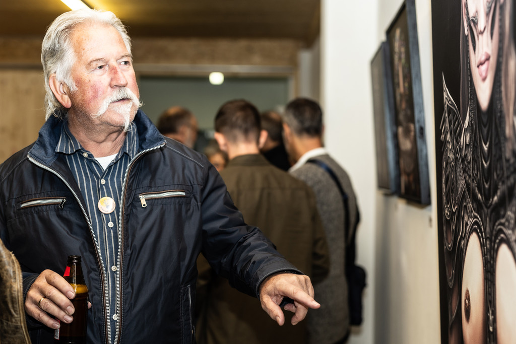 Kunstbra__u_Besucher_02_Foto_Emanuel Sutterlu__ty.jpg