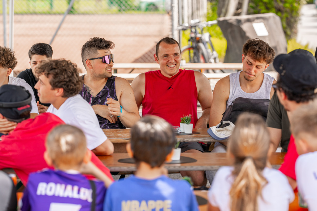 OJAHStreetballTournamentvol_9-12.jpg