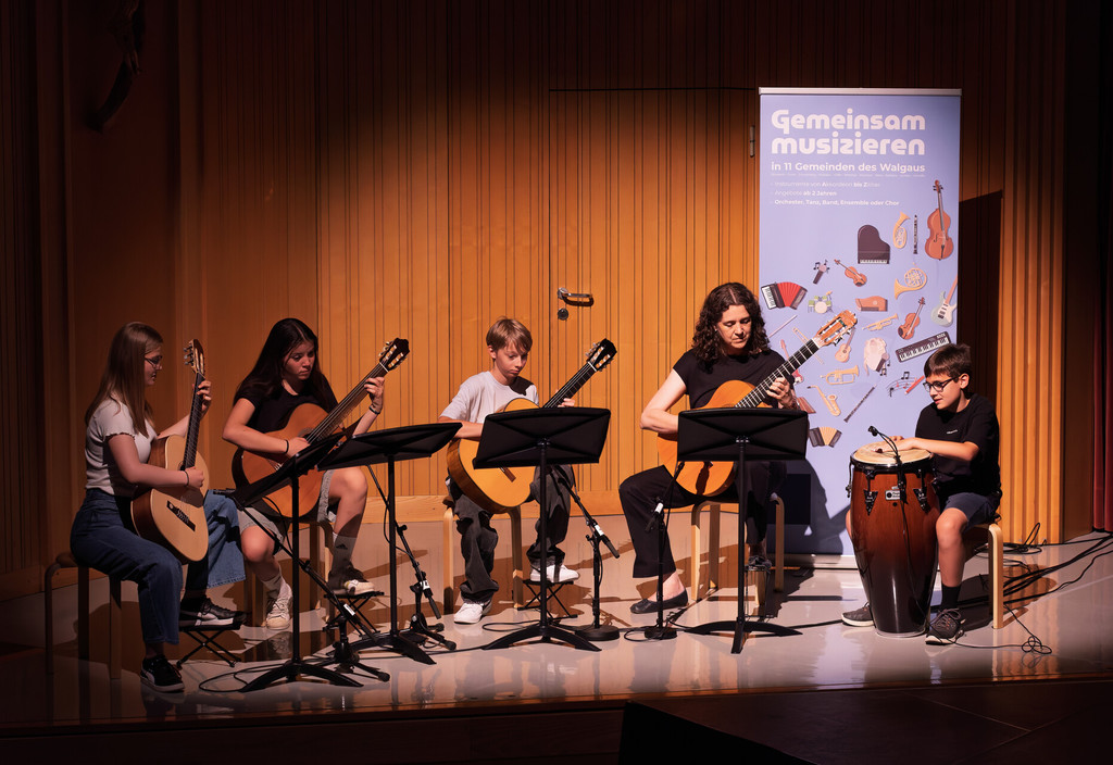 Jahreskonzert 25 3.JPEG