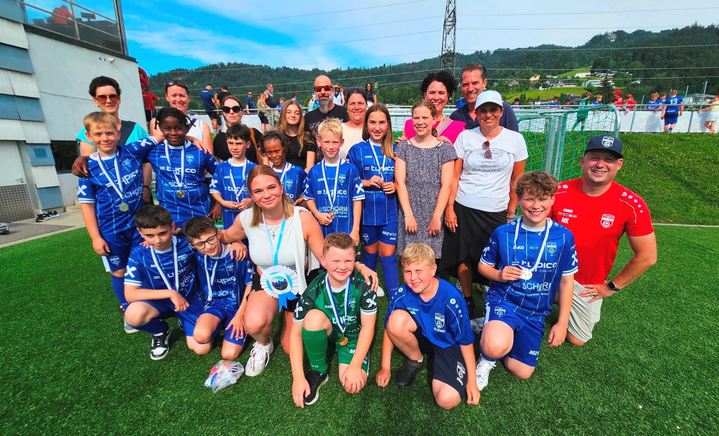 Fu__ball SVL A DRESS NEU __bergabe 21-06-2025 _12_.jpg