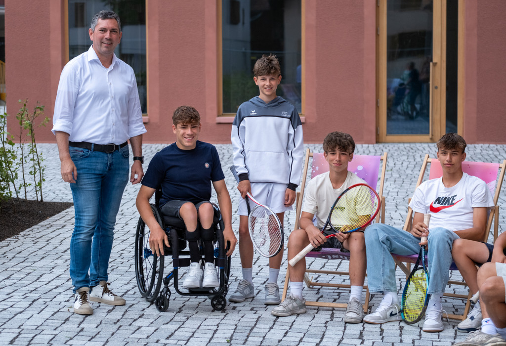 Empfang Sportler Maximilian Taucher im Rathaus 23_6_2025 _c_ Stadt Hohenems _4_.jpg