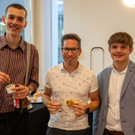 Peter Thum und Gabriel Prettner mit Lukas Alton.jpg