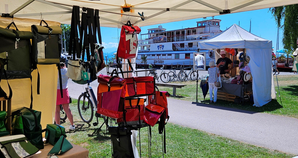 BU 6a Kunstmarkt LOCHAU am Kaiserstrand AUGUST-MARKT Termin Augsut 2025 _6_.jpg