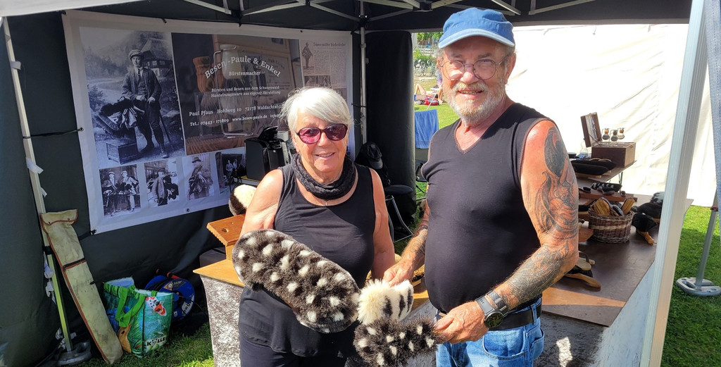 BU 4 Kunstmarkt LOCHAU am Kaiserstrand AUGUST-MARKT Termin Augsut 2025 _4_.jpg