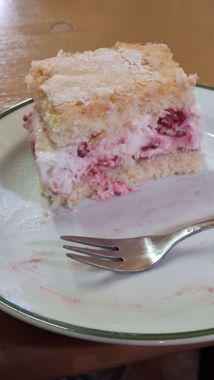 a130e140-f7b8-42c1-a4b7-60e01242a7bb.JPG