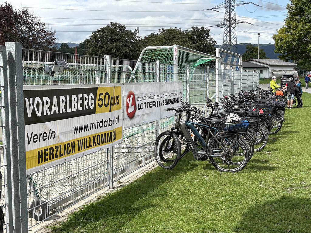 12_radsternfahrt2025.jpeg