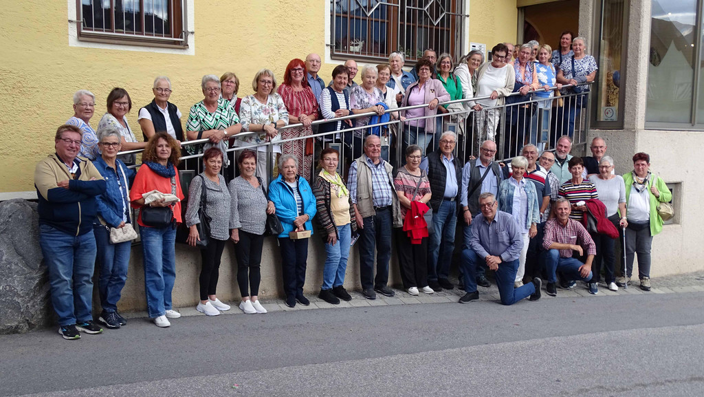 Gruppe.jpg