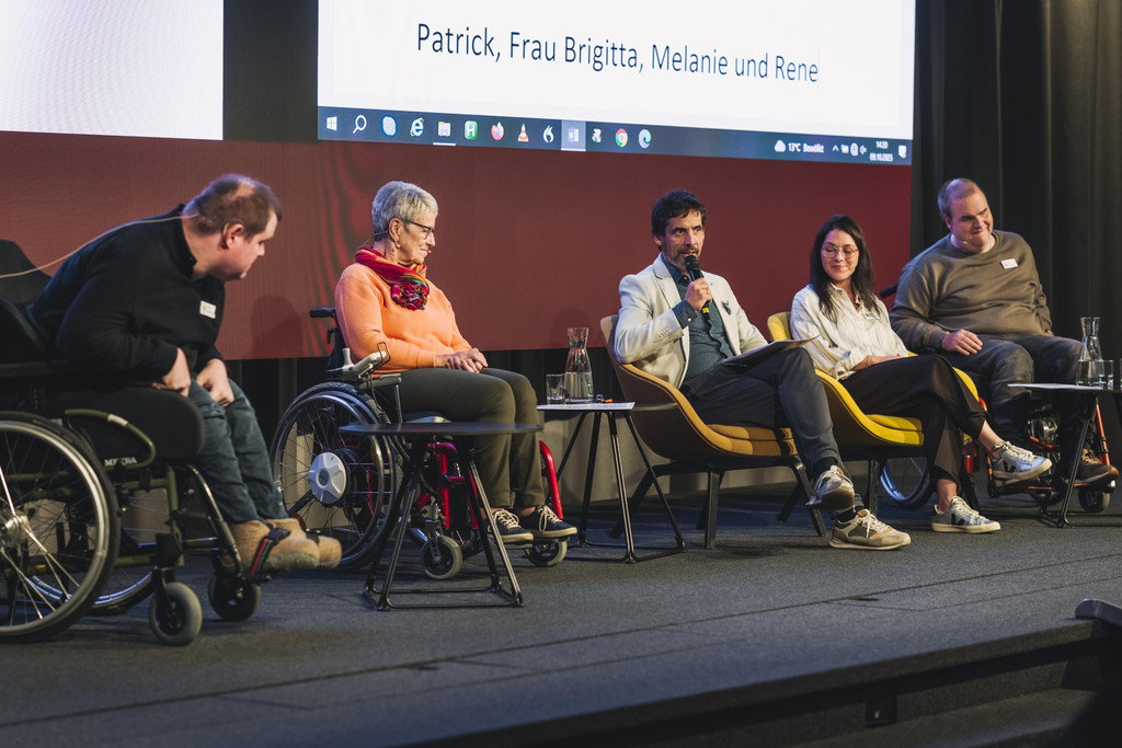 VMA-Gemeinden-Barrierefreiheit-Inklusion-Podium.jpg