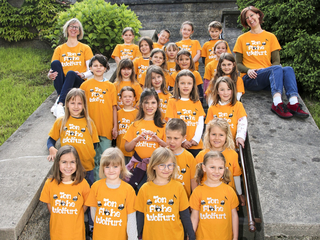 Kinderchor Tonfl__he aus Wolfurt.jpg