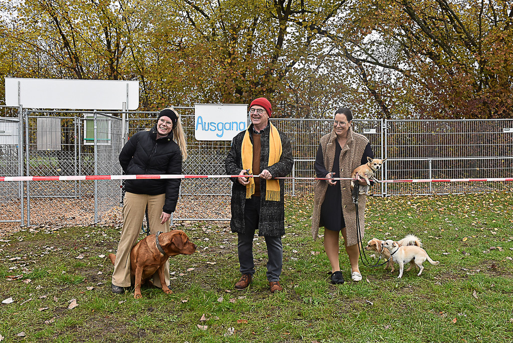20251107_Er__ffnung Hunde-Freilauffl__che-12.jpg