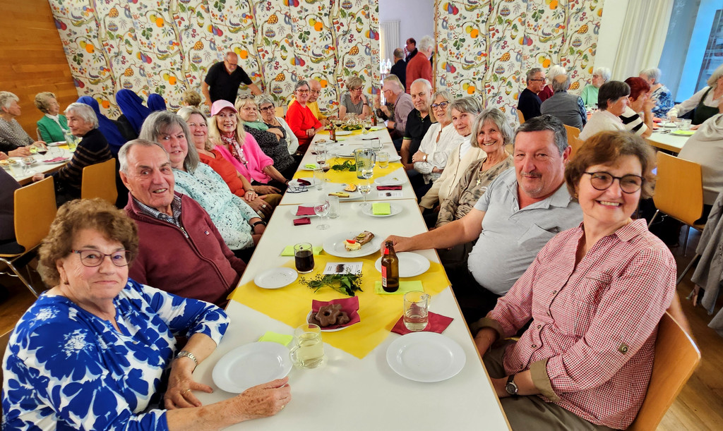 Senioren 50plus Lochau T__RGGELE-Nachmittag Pfarrheim 12-11-2025 _12_.jpg