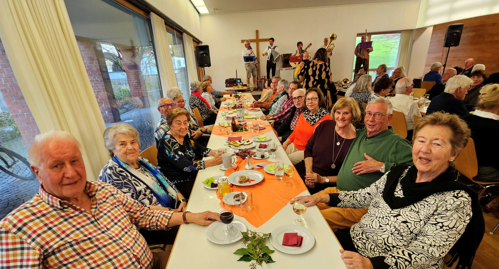 Senioren 50plus Lochau T__RGGELE-Nachmittag Pfarrheim 12-11-2025 _16_.jpg