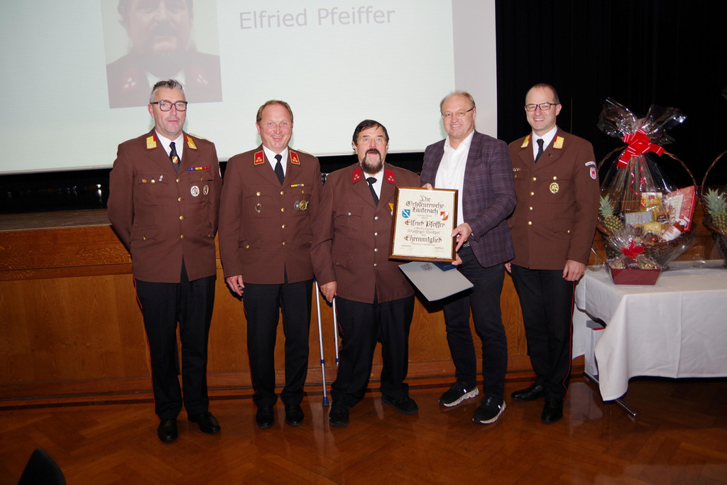Ehrenmitglied Elfried Pfeiffer.JPG
