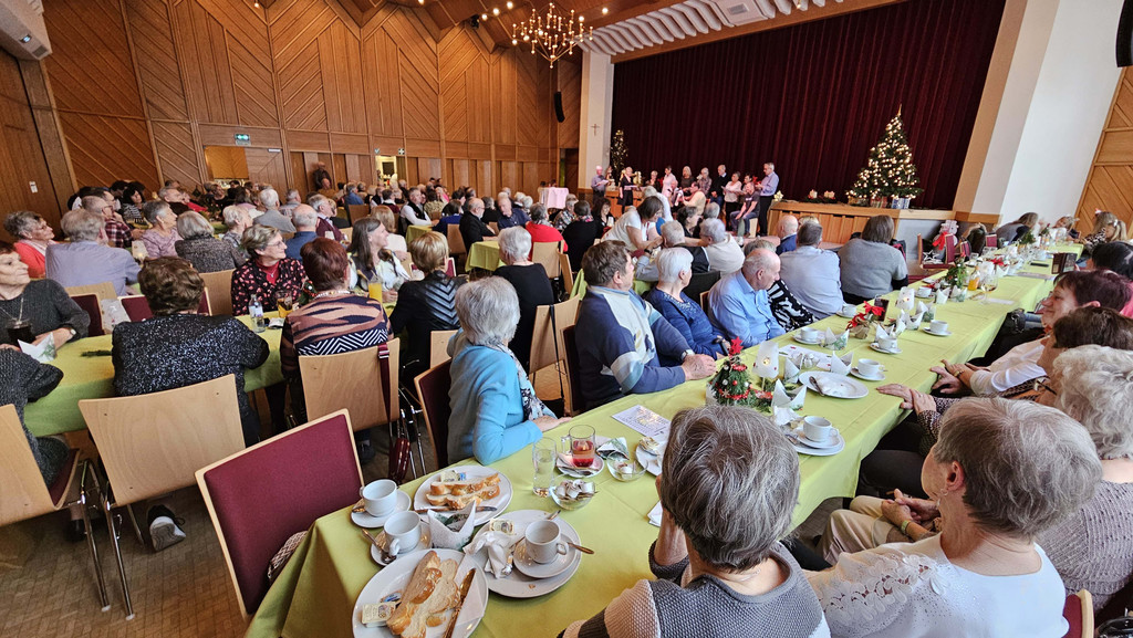 Weihnachtsfeier 2025.jpg