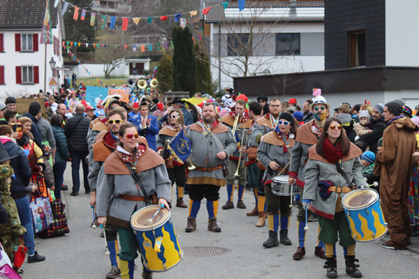 Rungeliner Maskenlauf 1n.jpg