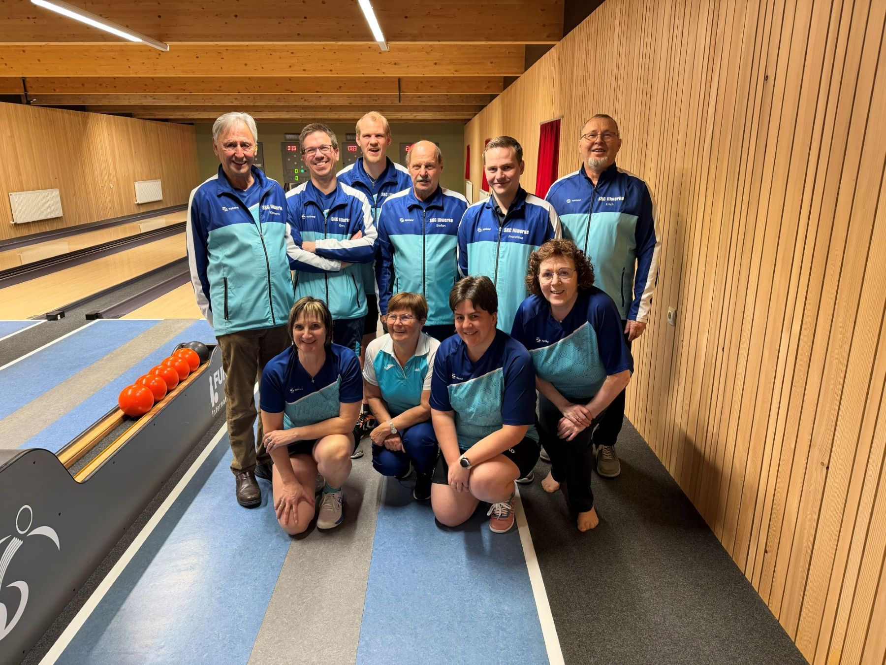 Bewerb Tandem Mixed Team mit Fans.jpg