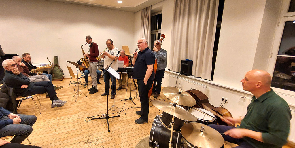 ComeAndPlayM__rz26 _ 9_.jpg