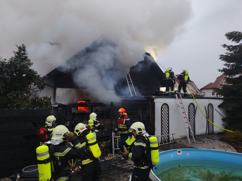 260414_Wohnhausbrand_c_FFWRN___36_.jpg