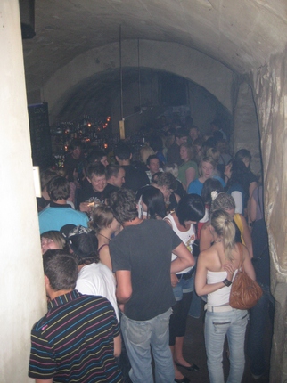 BK_rauch club 001.jpg