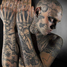 005zombieboy4940785jr8.jpg