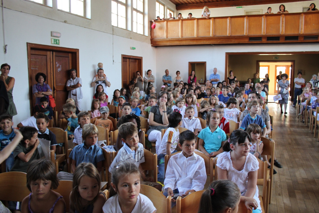 VS Interkulturelle Feier Lochau 2010 _24__jpg-1278776044