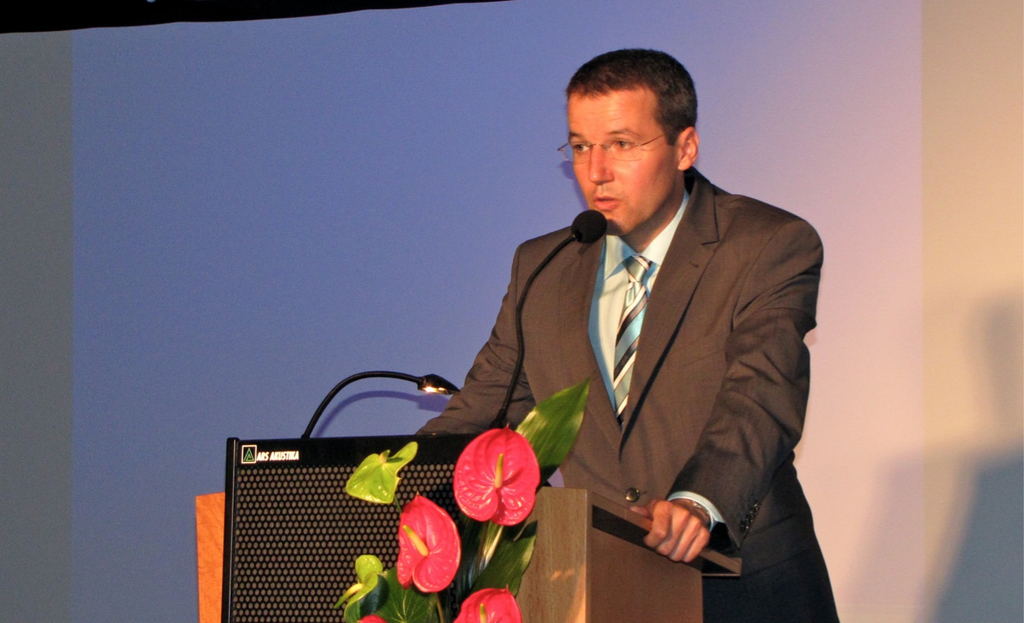 KOE_E-Werke-Er__ffnung 60_jpg-1278785523