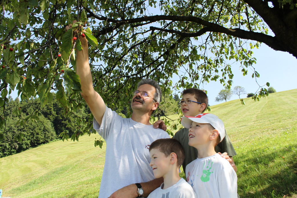 Fam_Bertram_Nachbaur_PeterHof_Juli2010 _5_.jpg