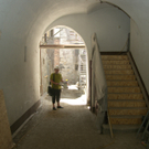 SH101087_JPG-1278940624