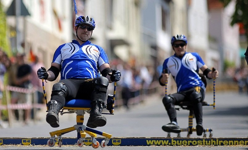 B__rostuhlrennen.jpg