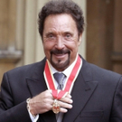23325-tom_jones_ap.jpg
