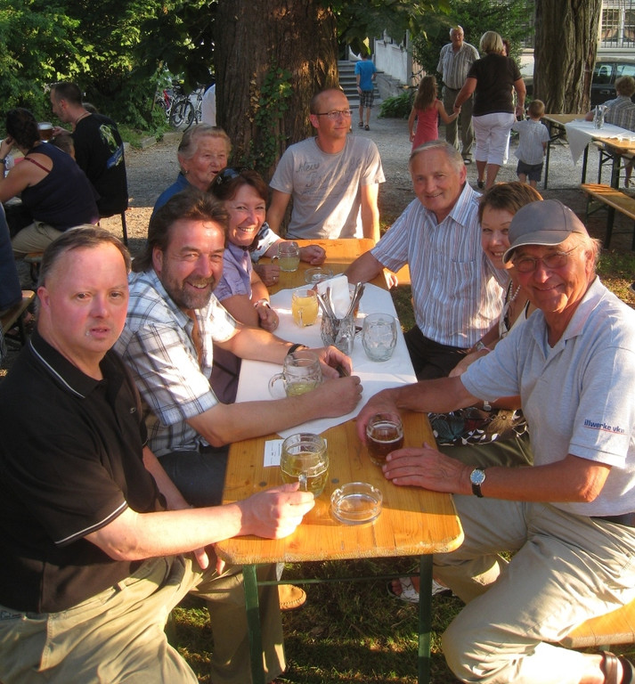Reiner MV Lochau Daemmerschoppen 2010 _5__jpg-1279381129