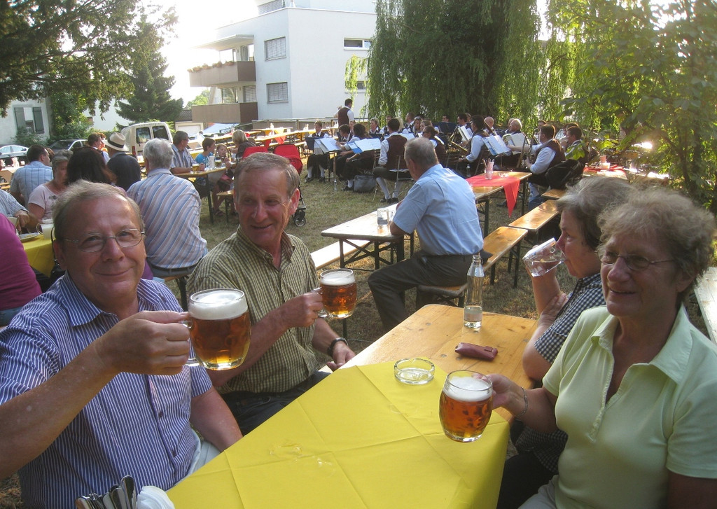 Reiner MV Lochau Daemmerschoppen 2010 _40__jpg-1279381682
