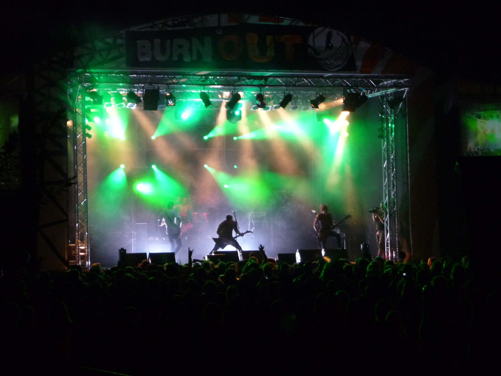 press3_jpg-1279470963