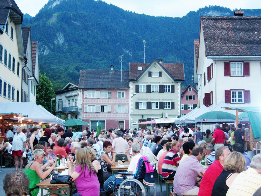 Wein23_jpg-1279477936