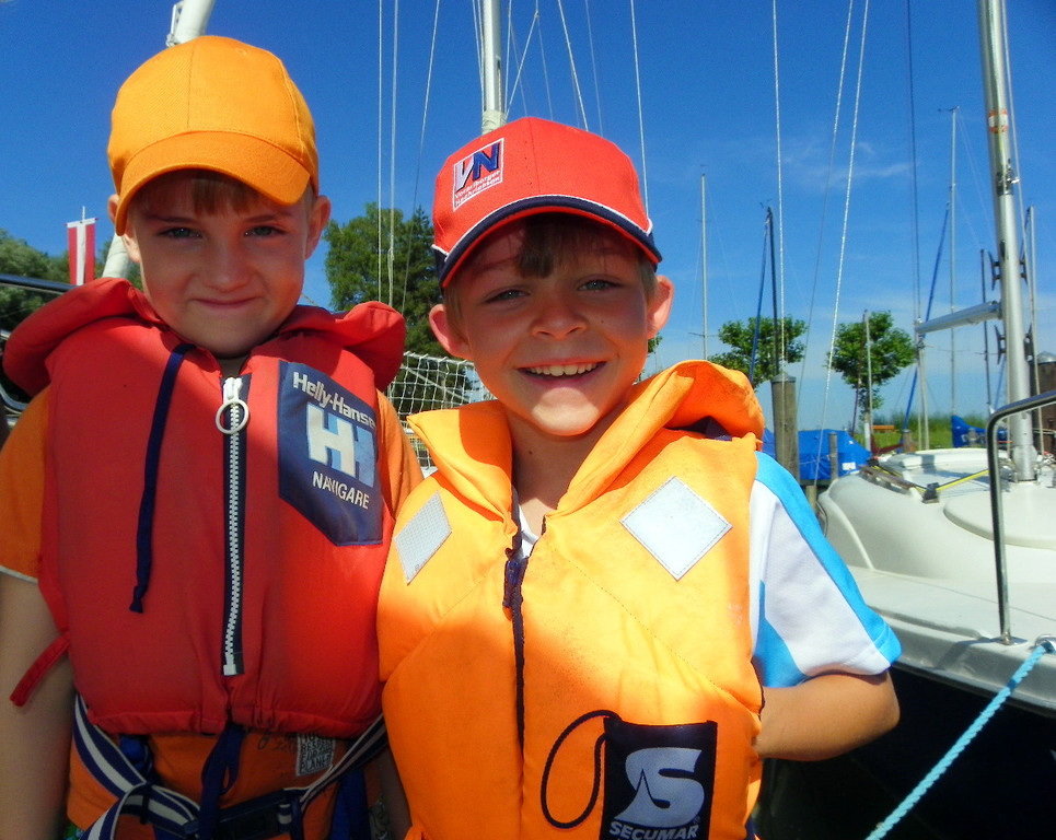 103_9048_jpg-1279579415