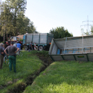 Lustenau: Anhänger landen im Straßengraben
