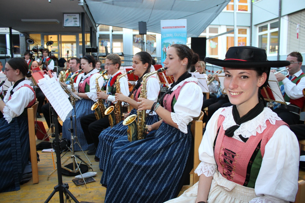 MV Dorffest SAMSTAG 01-08-2010 _26__jpg-1280673658