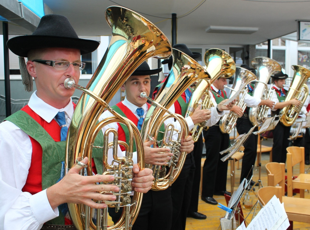 MV Dorffest SONNTAG 01-08-2010 _13__jpg-1280673970