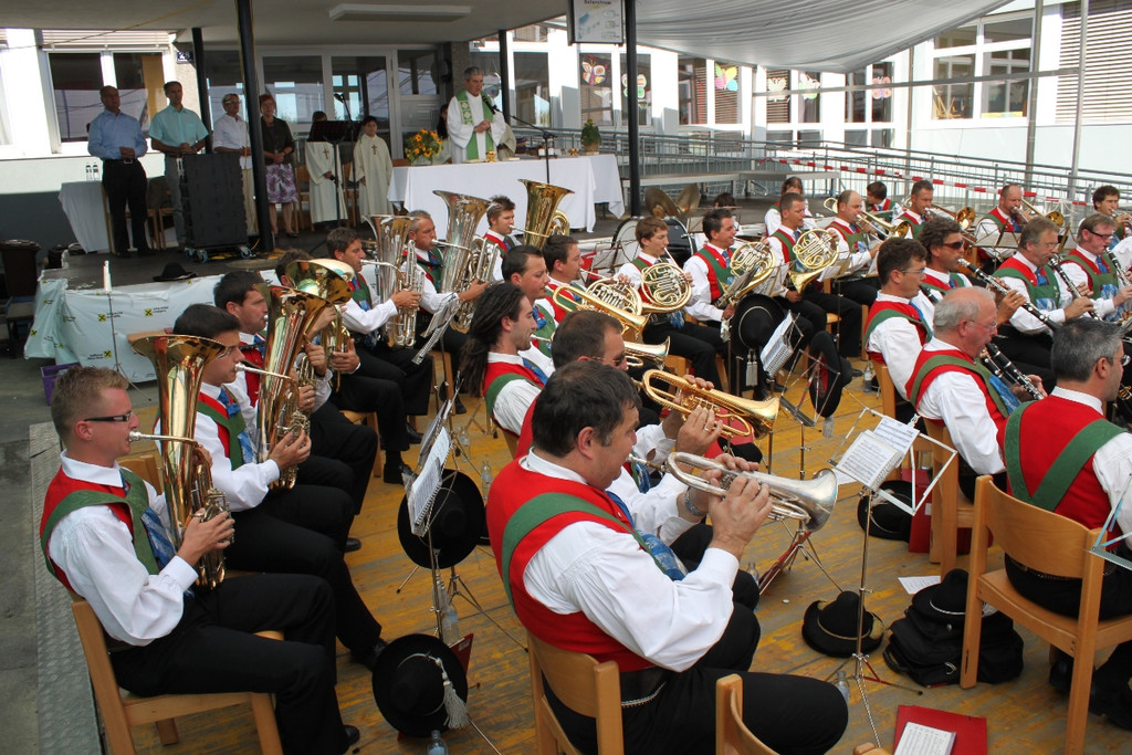MV Dorffest SONNTAG 01-08-2010 _35__jpg-1280674086