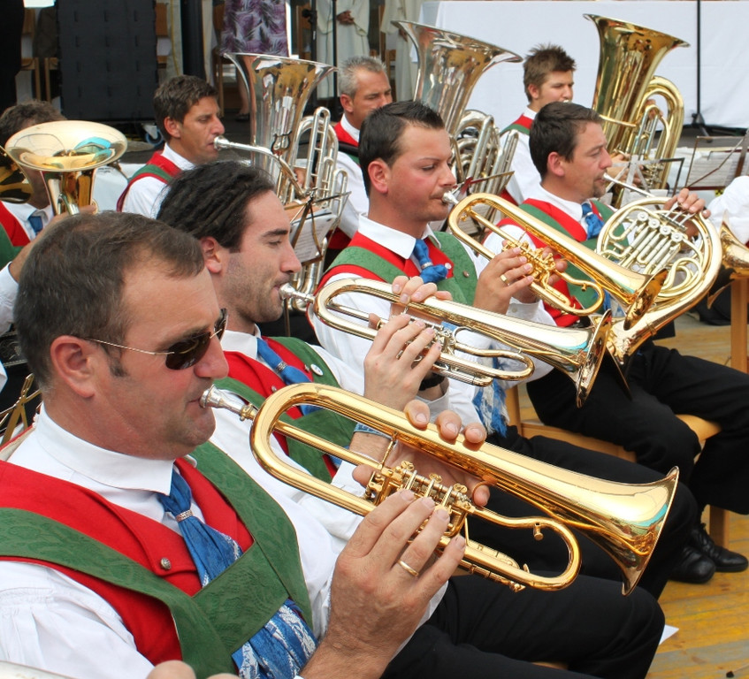 MV Dorffest SONNTAG 01-08-2010 _37__jpg-1280674098