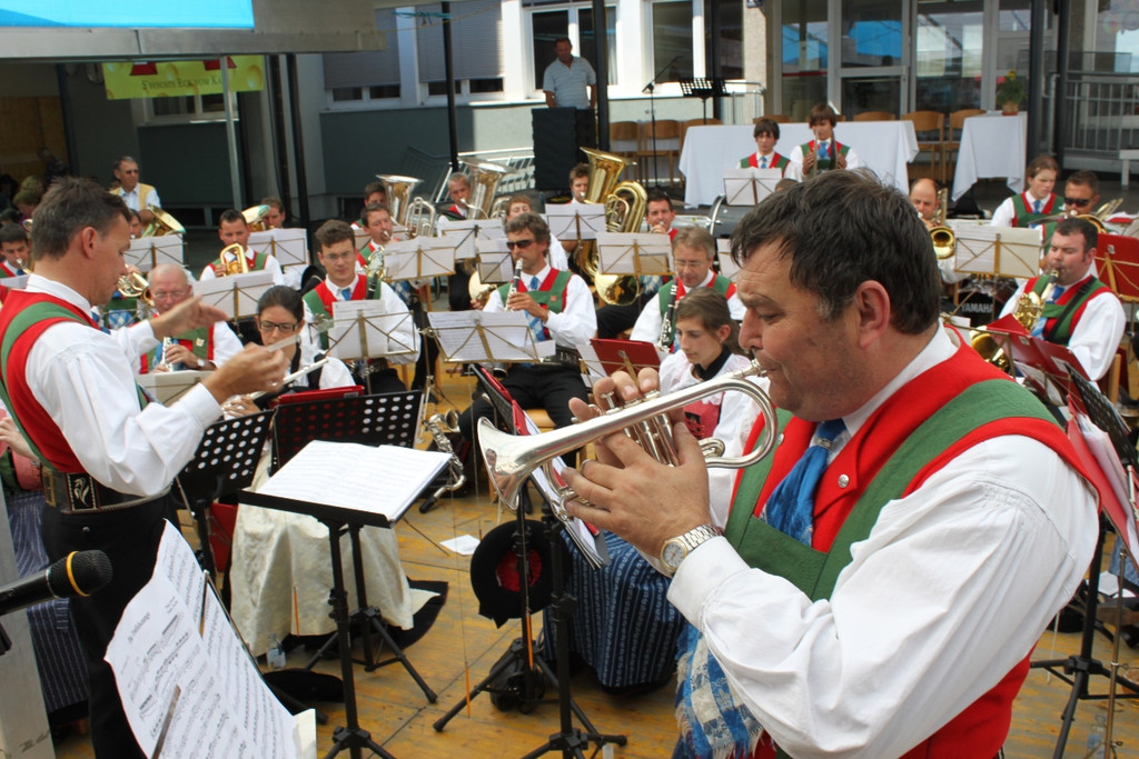 MV Dorffest SONNTAG 01-08-2010 _49__jpg-1280674185