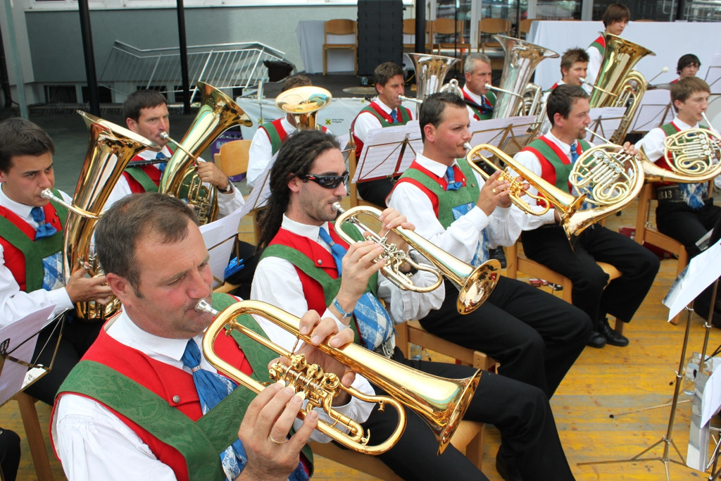MV Dorffest SONNTAG 01-08-2010 _72__jpg-1280674298